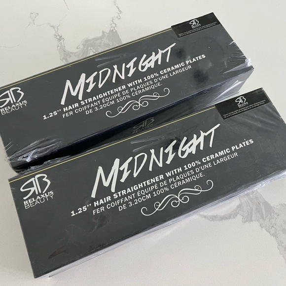 Relaxus Beauty 1.25 Inch Ceramic Hair Straightener with 140-450 degree in Black! - Picture 2 of 5